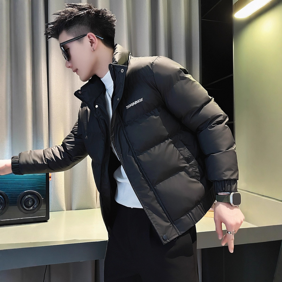 Casual Fashion Men's Short Down Trendy Street Style Cotton Coat, High-End Lightweight Outerwear - Image 2
