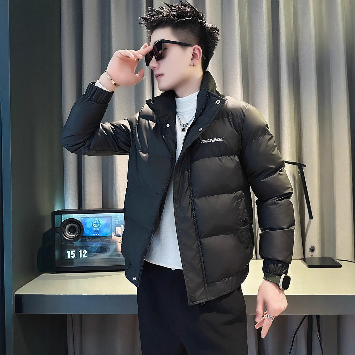 Casual Fashion Men's Short Down Trendy Street Style Cotton Coat, High-End Lightweight Outerwear - Image 3