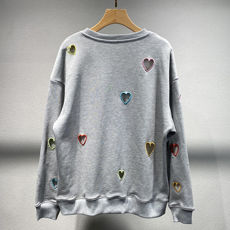 Small niche autumn and winter new grey round neck hollow out heart embroidered long sleeved hoodie for women - Image 3