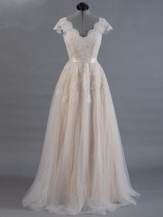 Vestido de novia Lace A-line Wedding dress Cap sleeve V-back Bridal gown Lace with Tulle