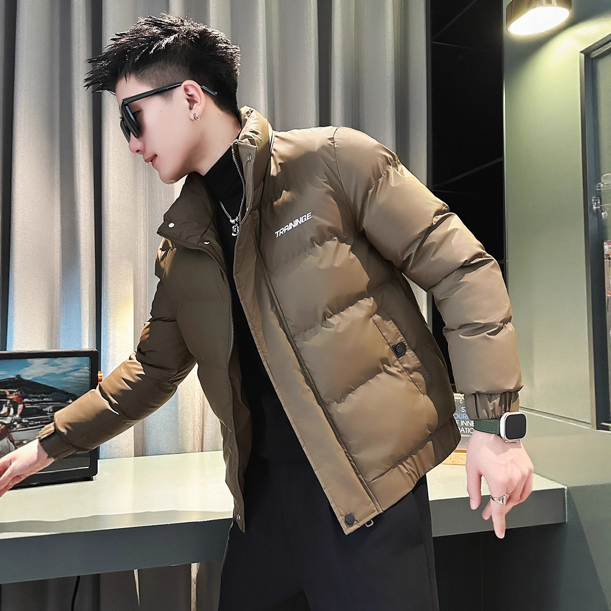Casual Fashion Men's Short Down Trendy Street Style Cotton Coat, High-End Lightweight Outerwear - Image 4