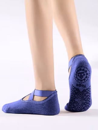 Women Anti-Skid Socks with Silicone-Sole